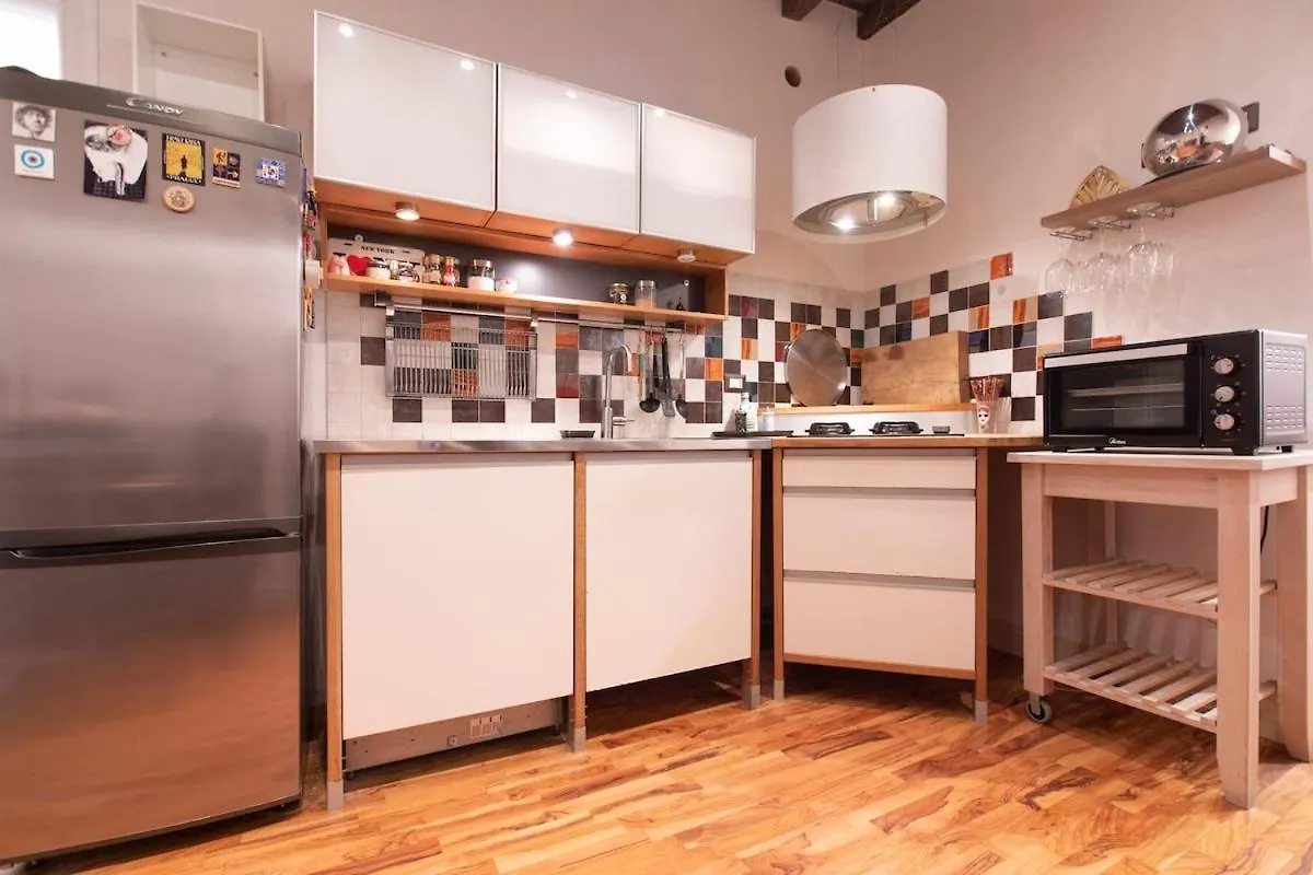 Live Milan In Style Elegant Apartment Near Duomo