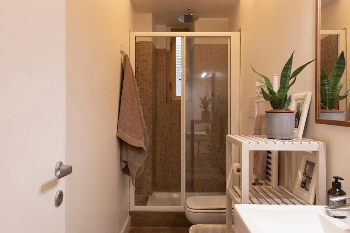 Live Milan In Style Elegant Apartment Near Duomo